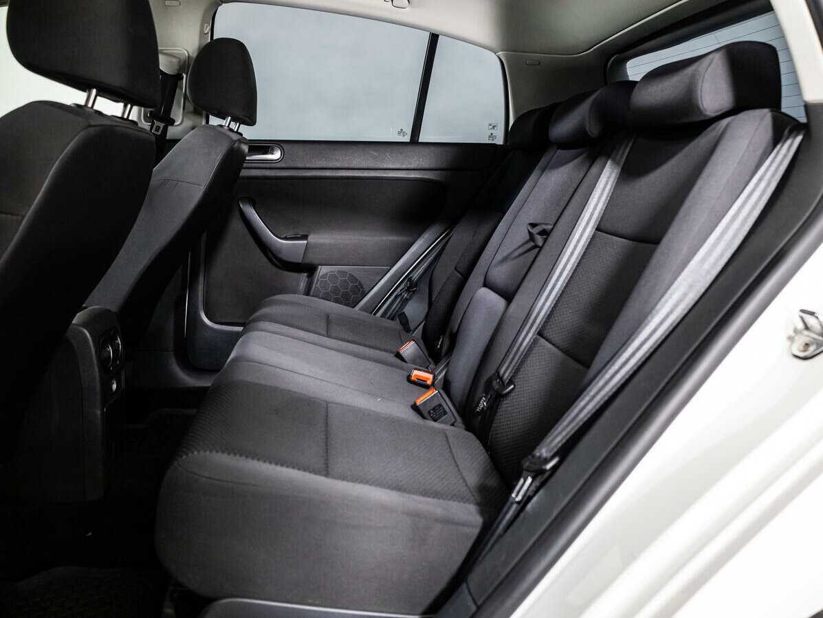 Б/У Фольксваген Гольф Плюс 2013 года. Фото: #9