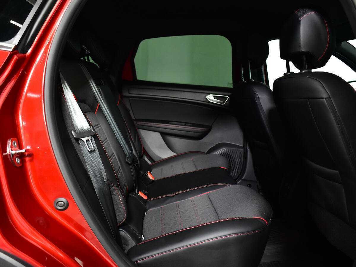 Б/У Рено Аркана 2021 года. Фото: #9