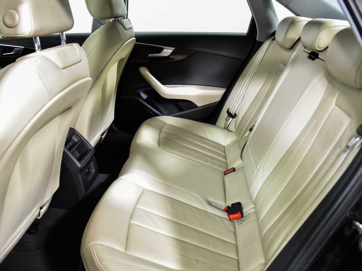 Б/У Ауди А4 2015 года. Фото: #8