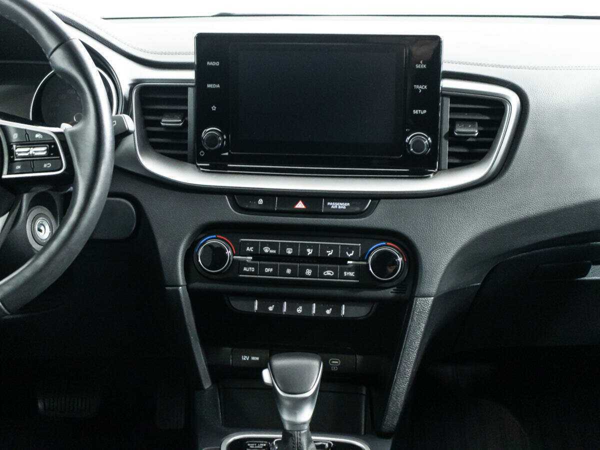 Б/У Киа Сид 2023 года. Фото: #13