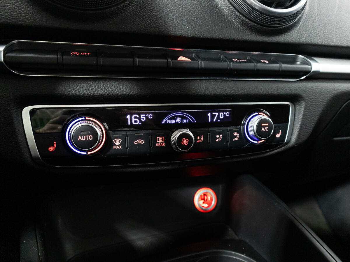 Б/У Ауди А3 2015 года. Фото: #14