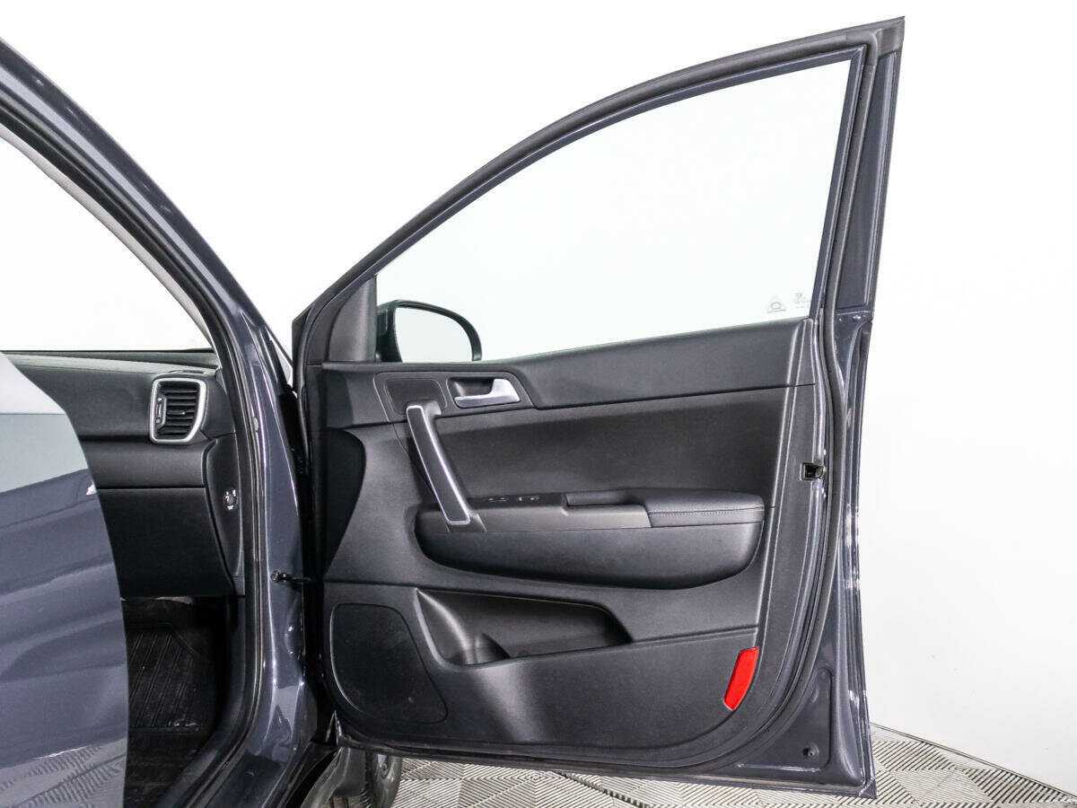 Б/У Киа Спортейдж 2021 года. Фото: #26