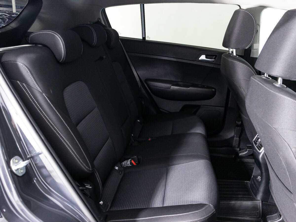 Б/У Киа Спортейдж 2021 года. Фото: #28