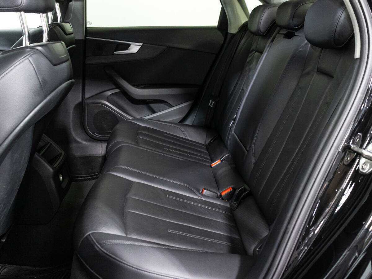 Б/У Ауди А4 2017 года. Фото: #9