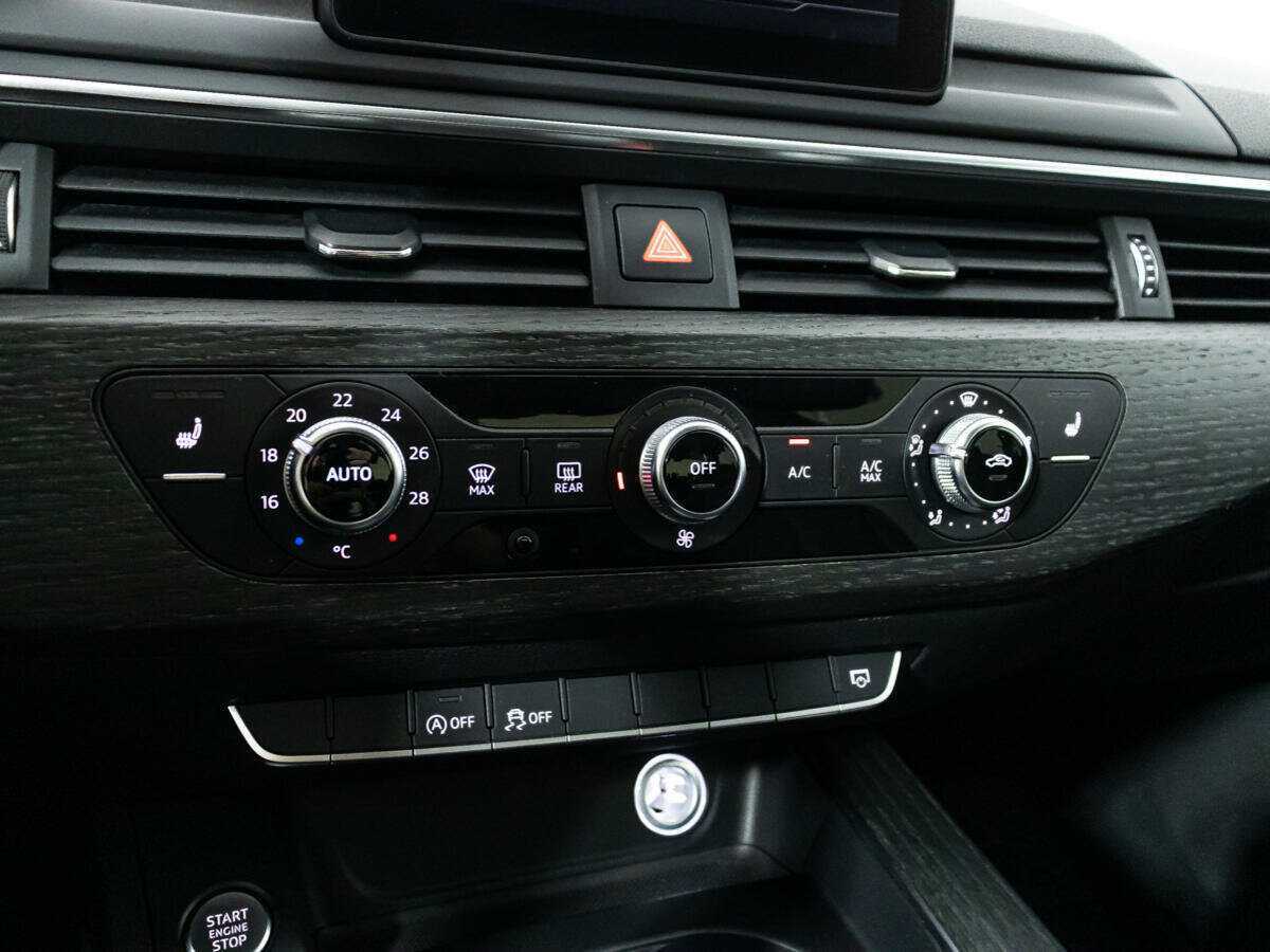 Б/У Ауди А4 2017 года. Фото: #15