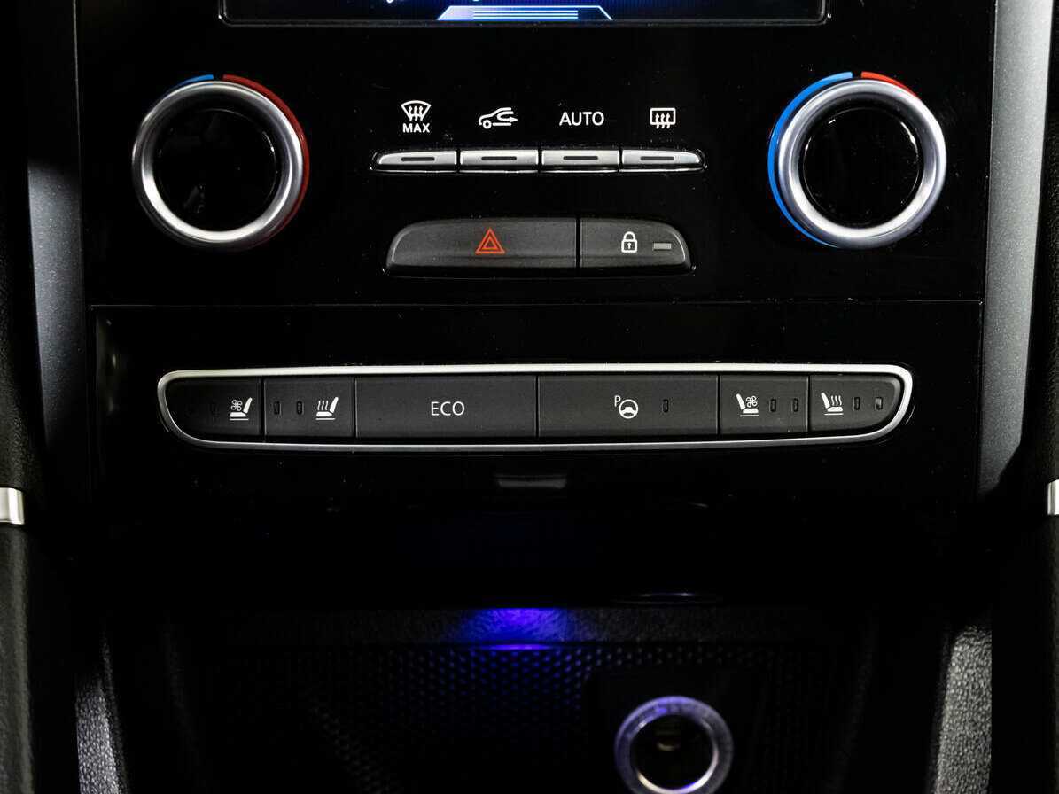 Б/У Рено Колеос 2019 года. Фото: #13