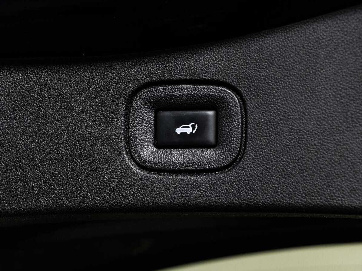 Б/У Рено Колеос 2019 года. Фото: #20