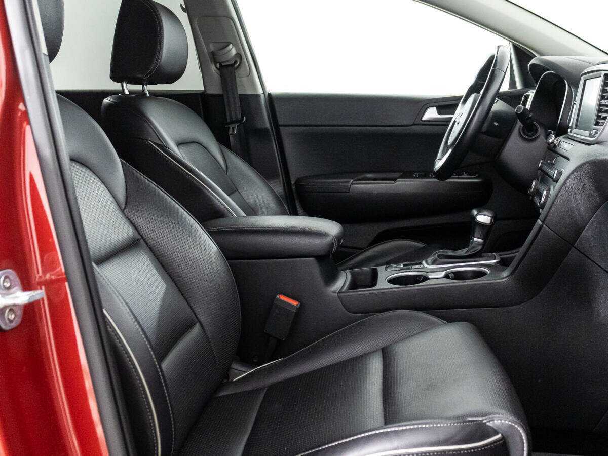 Б/У Киа Спортейдж 2020 года. Фото: #14