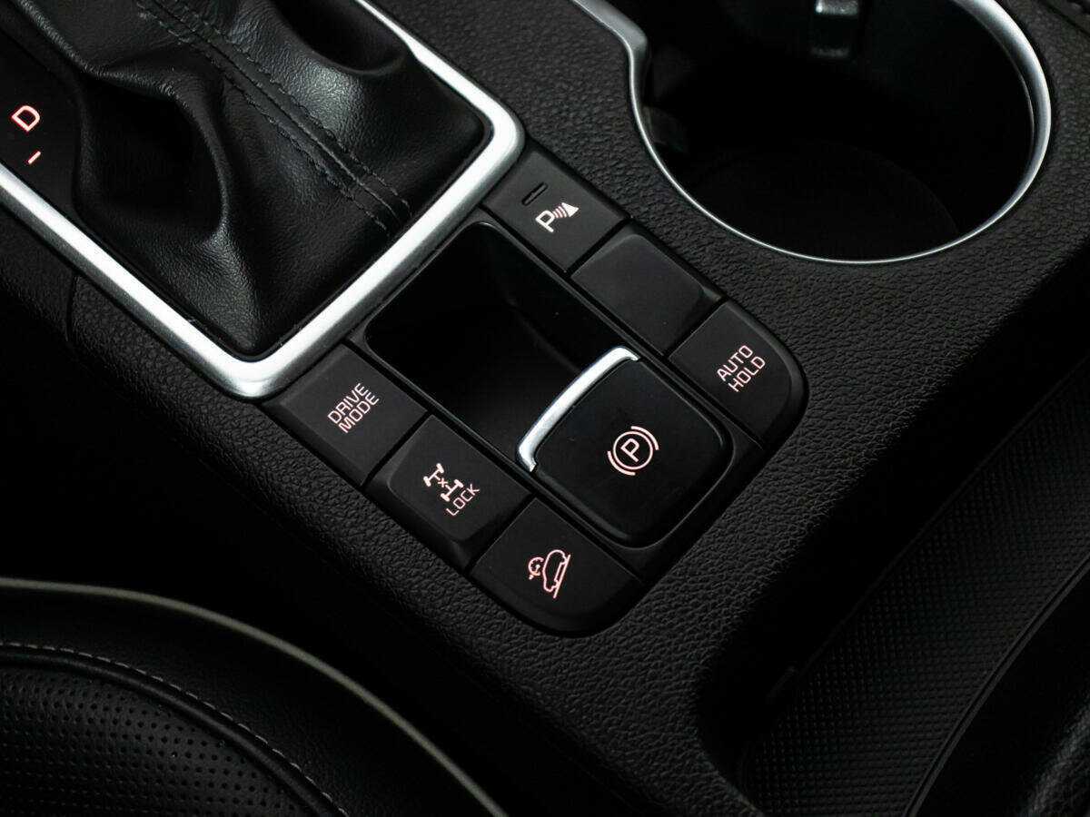 Б/У Киа Спортейдж 2020 года. Фото: #16