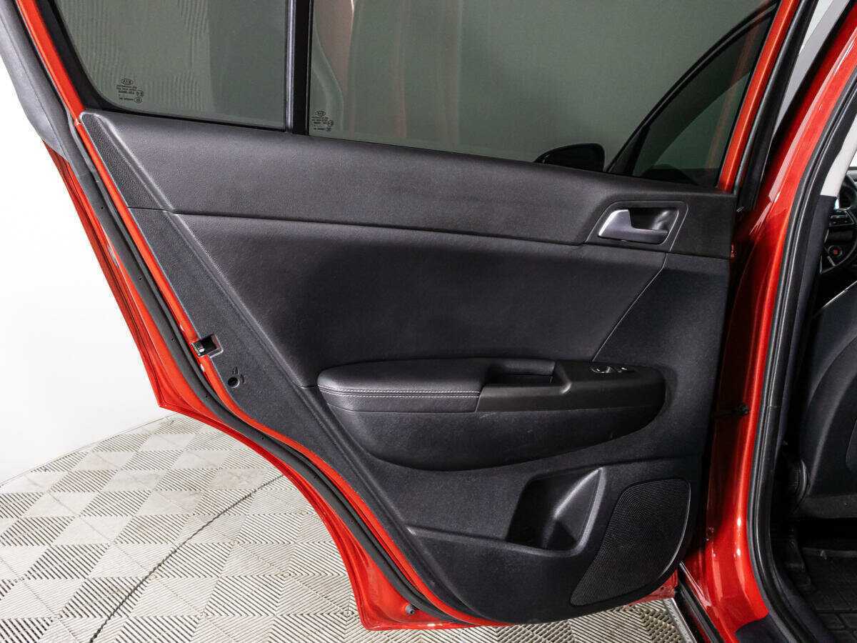 Б/У Киа Спортейдж 2020 года. Фото: #26