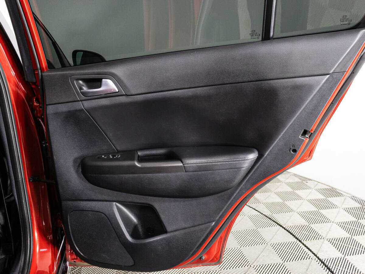 Б/У Киа Спортейдж 2020 года. Фото: #27