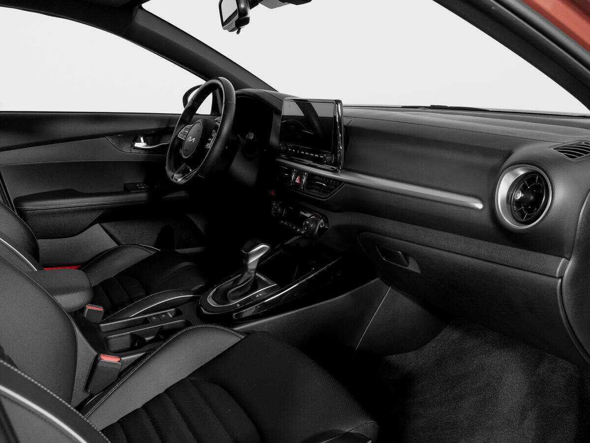 Б/У Киа Форте 2022 года. Фото: #8