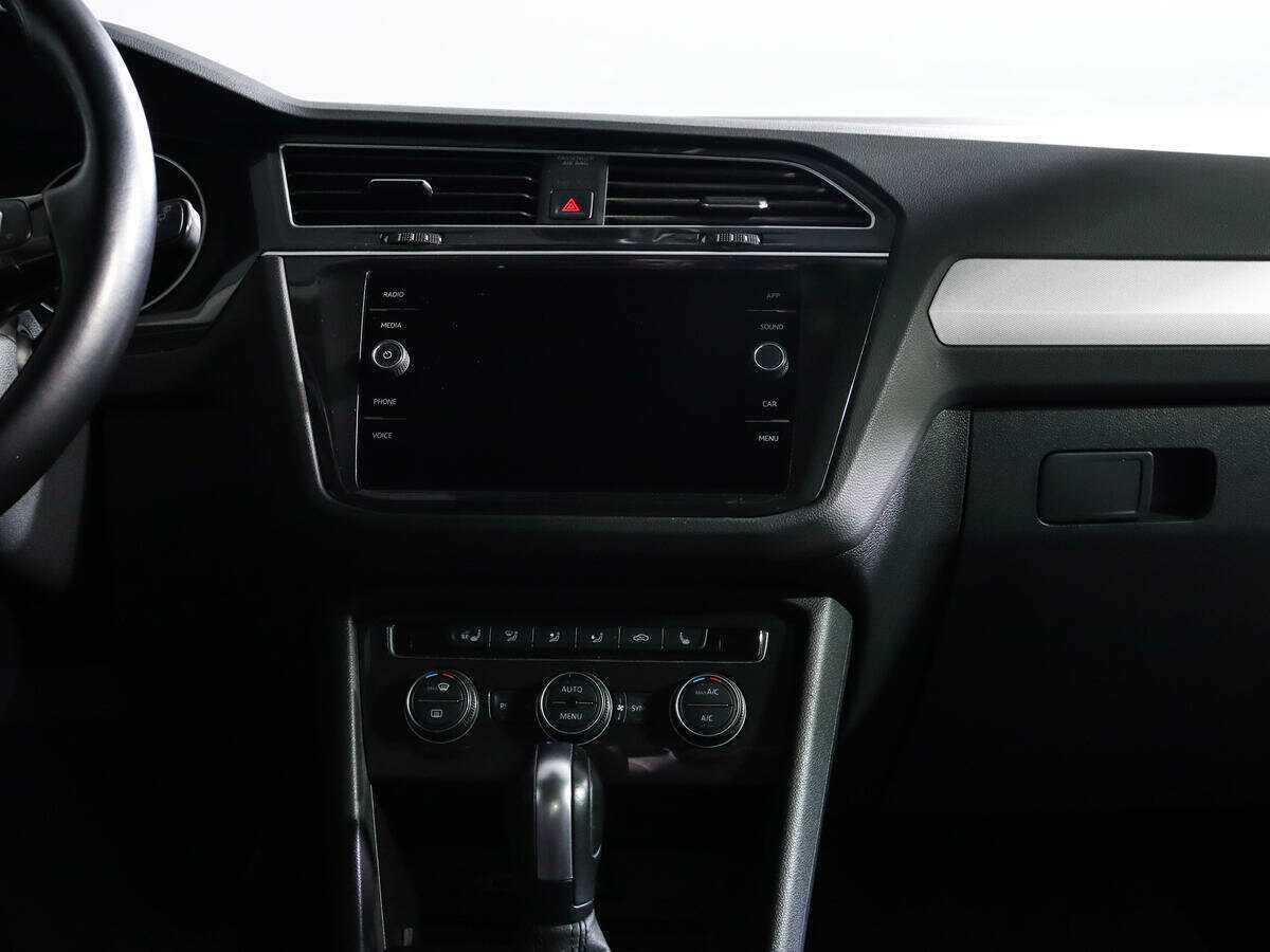 Б/У Фольксваген Тигуан 2020 года. Фото: #10