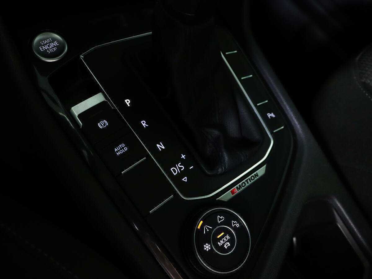 Б/У Фольксваген Тигуан 2020 года. Фото: #16