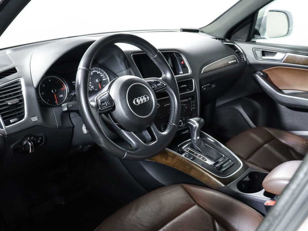 Б/У Ауди К5 2015 года. Фото: #12