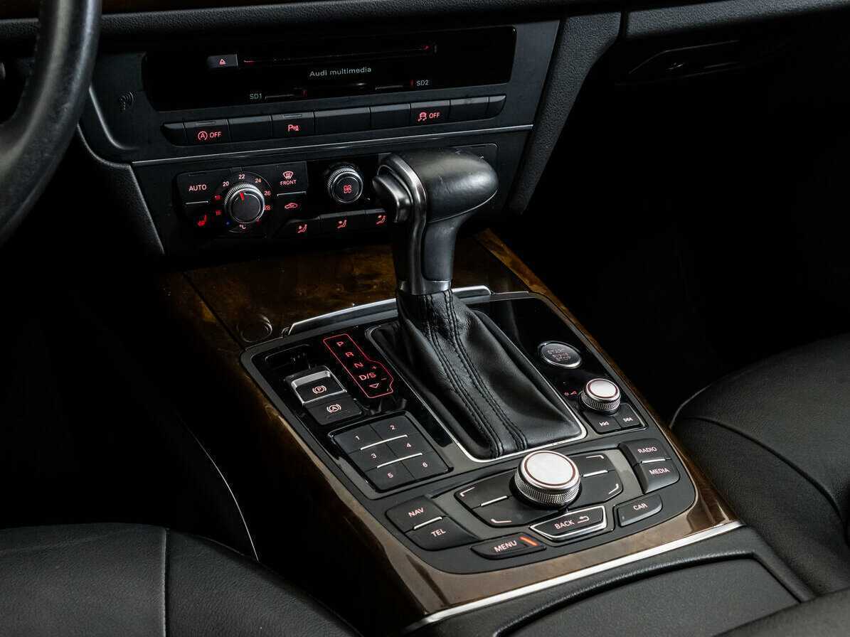 Б/У Ауди А6 2014 года. Фото: #13