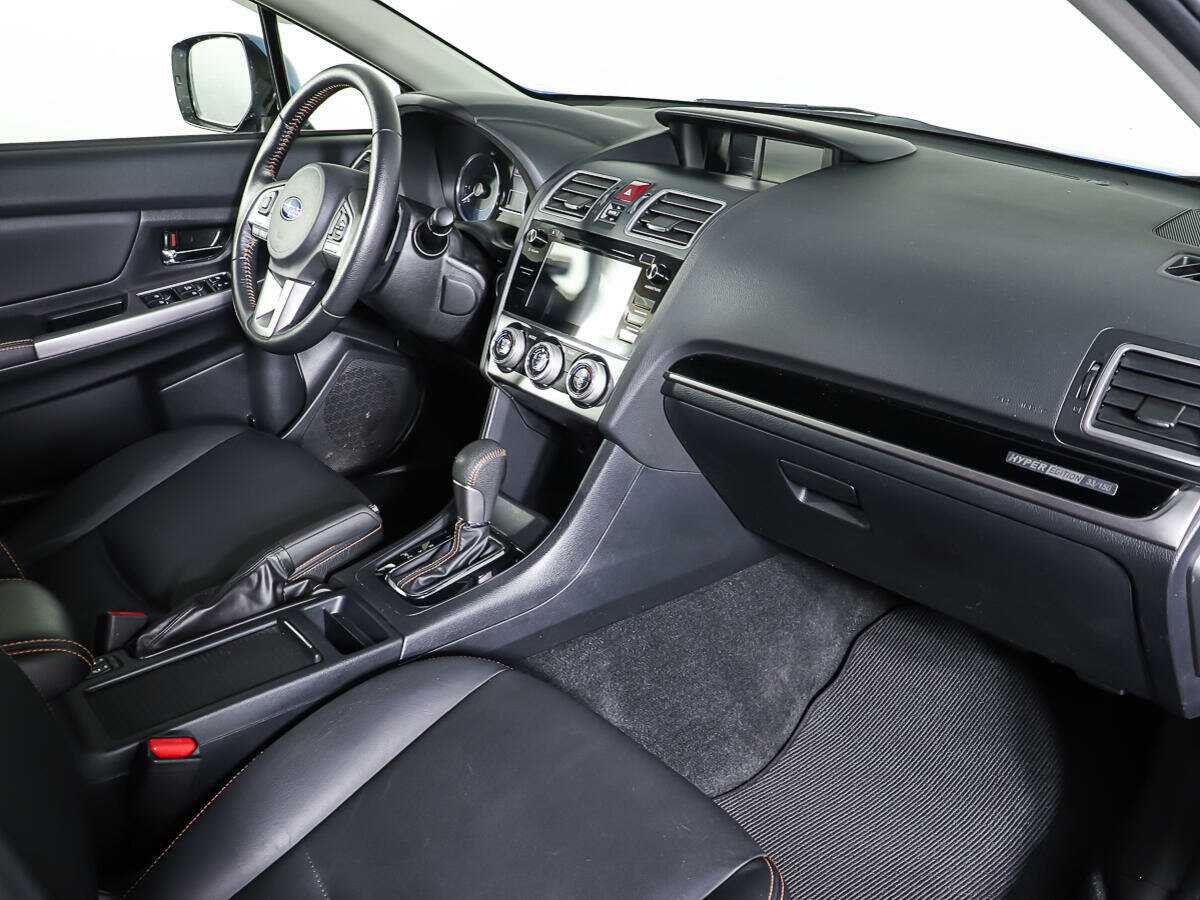 Б/У Субару ИксВи 2017 года. Фото: #8