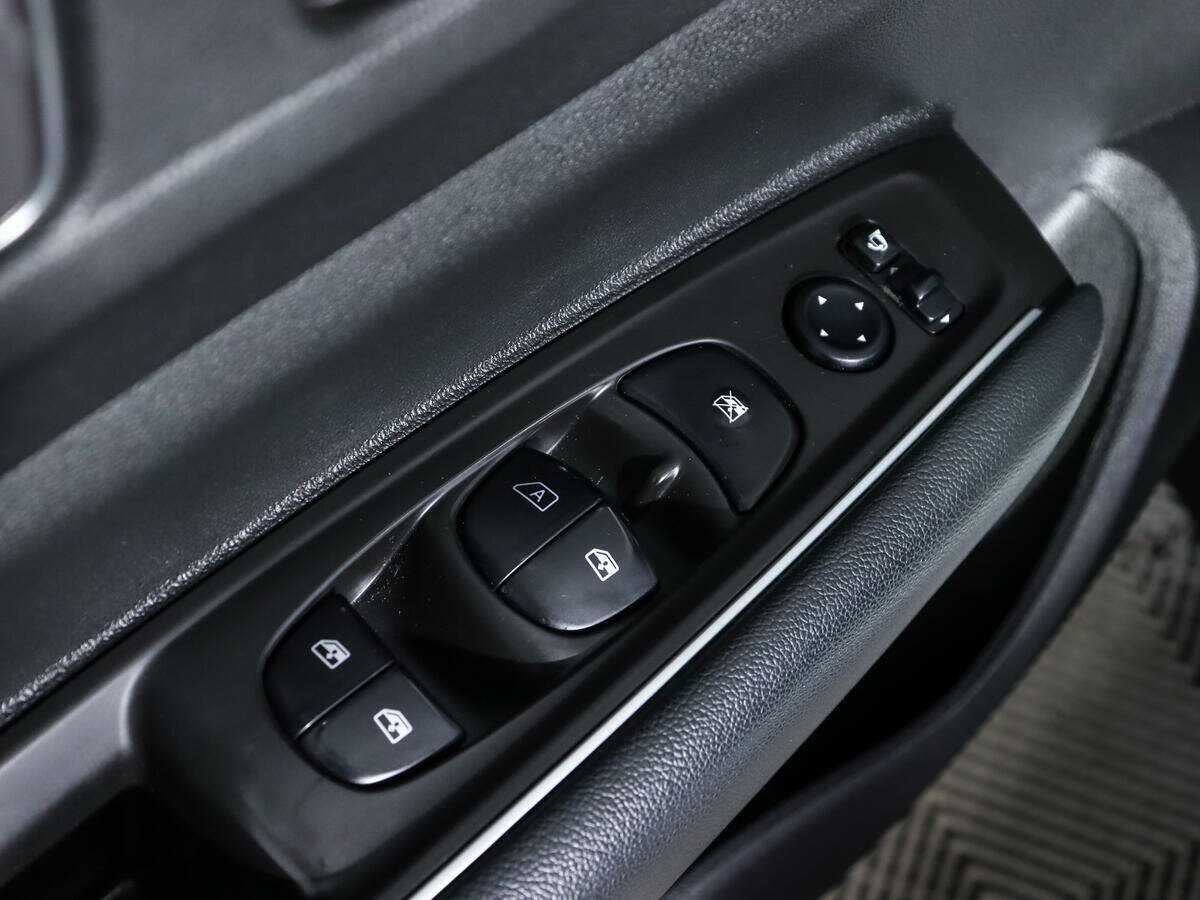 Б/У Рено Колеос 2018 года. Фото: #14