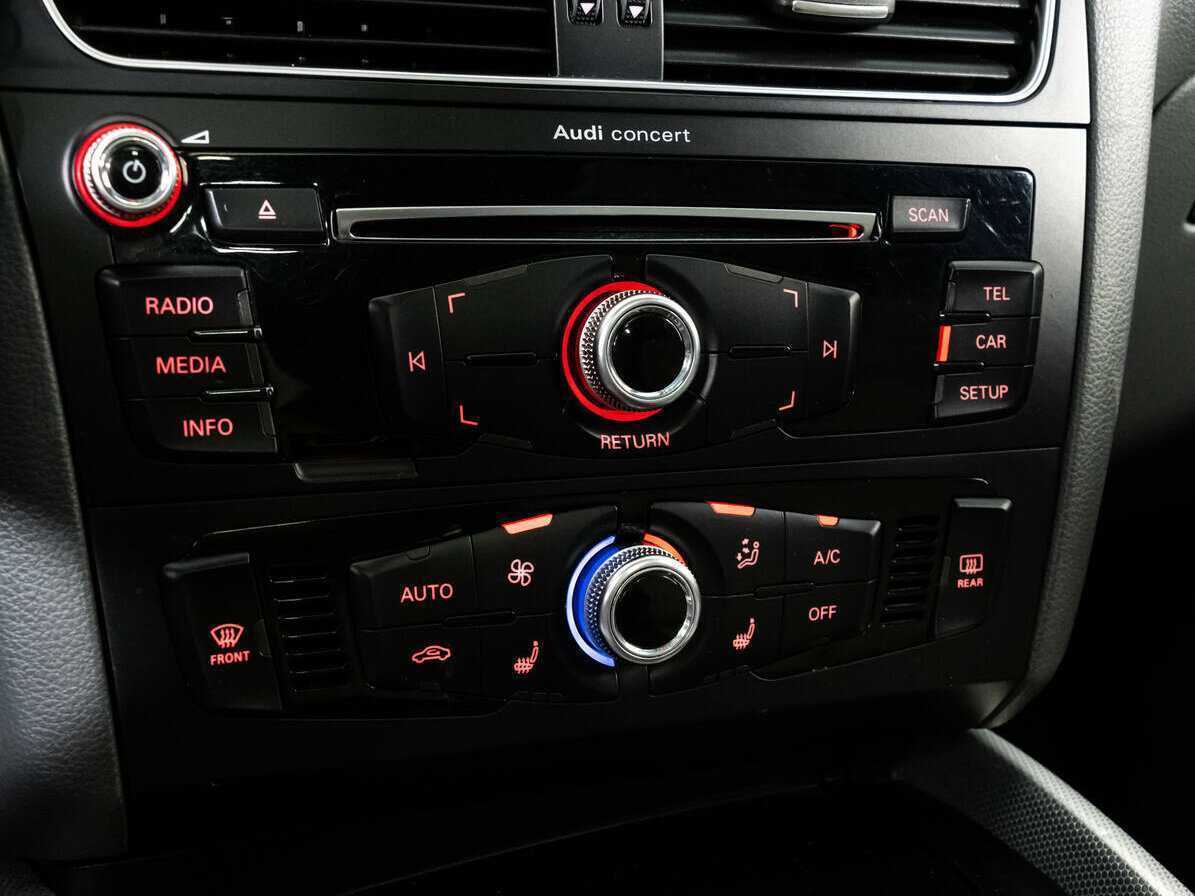 Б/У Ауди К5 2014 года. Фото: #11