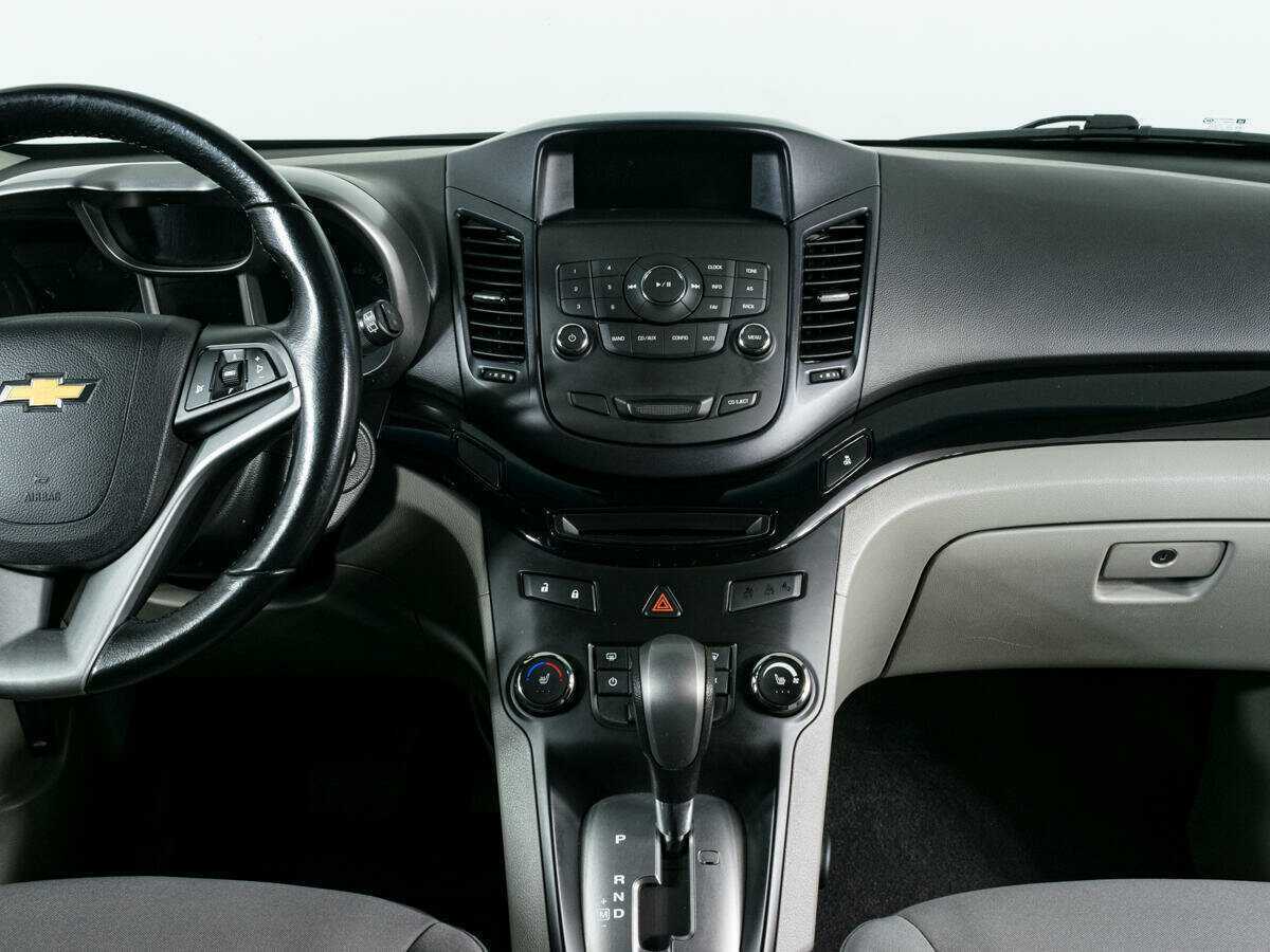 Б/У Шевроле Орландо 2012 года. Фото: #9