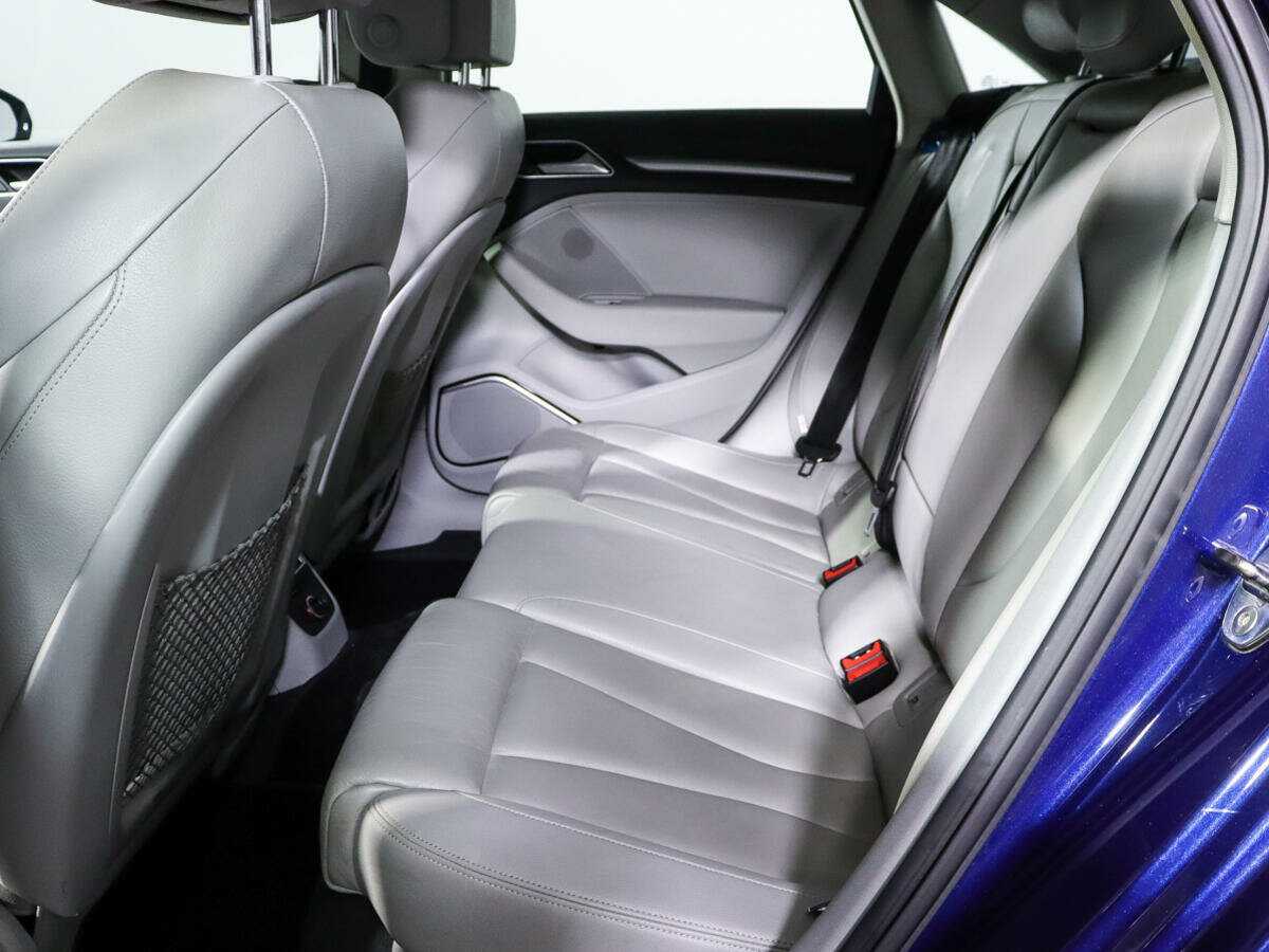 Б/У Ауди А3 2015 года. Фото: #7