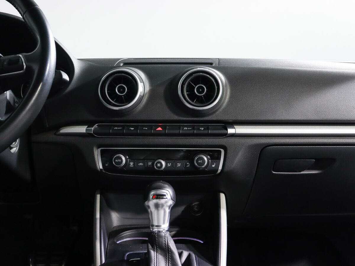 Б/У Ауди А3 2015 года. Фото: #10