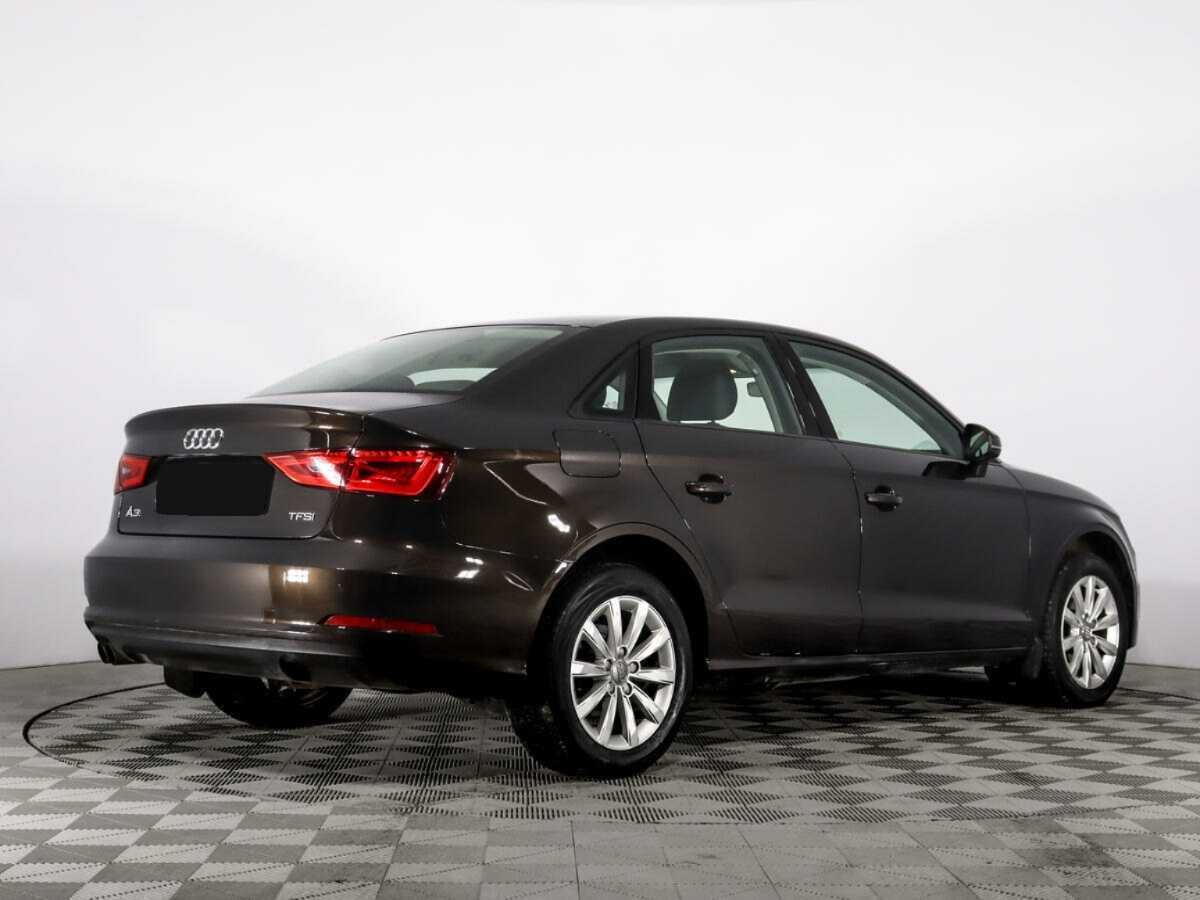 Б/У Ауди А3 2015 года. Фото: #4