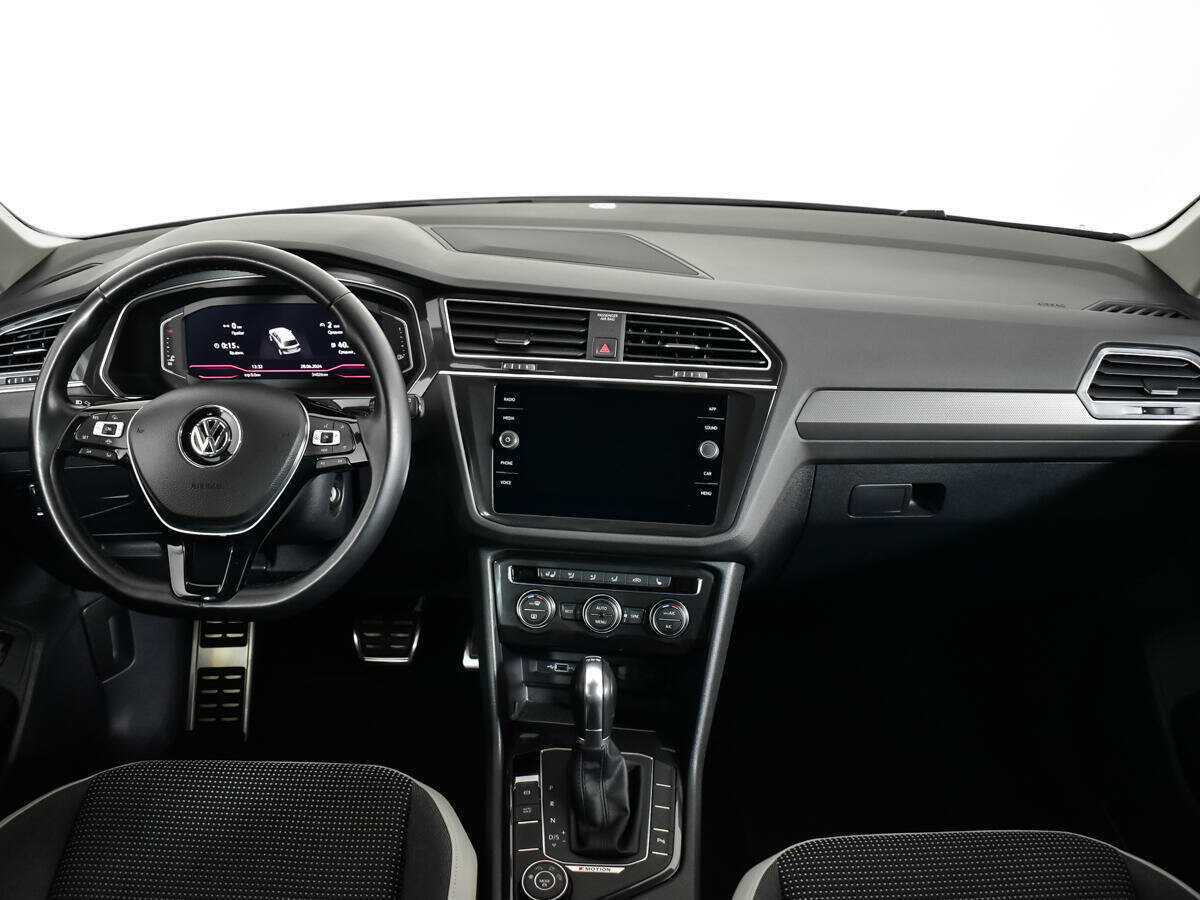 Б/У Фольксваген Тигуан 2019 года. Фото: #10