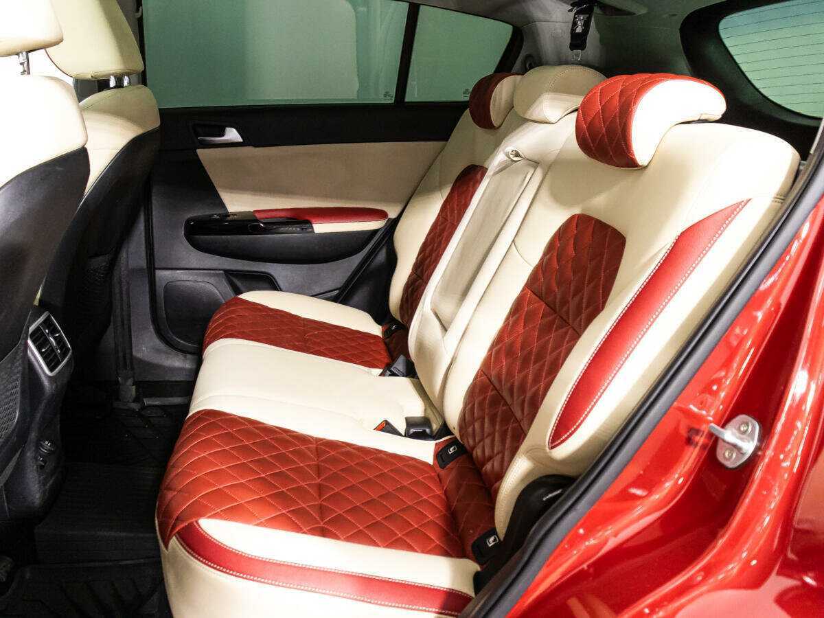 Б/У Киа Спортейдж 2020 года. Фото: #9