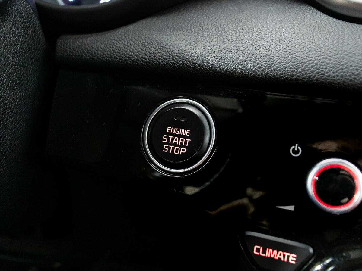 Б/У Киа Спортейдж 2020 года. Фото: #18