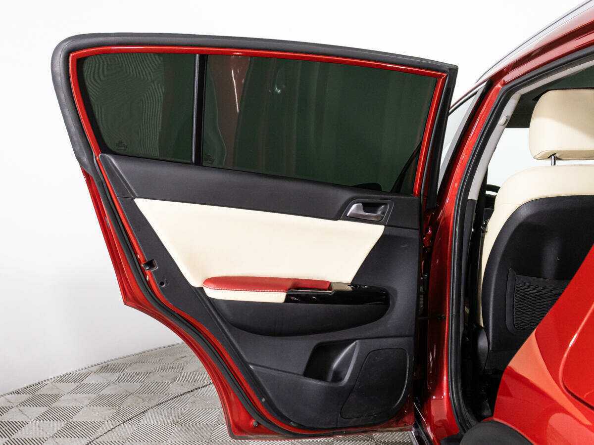 Б/У Киа Спортейдж 2020 года. Фото: #29