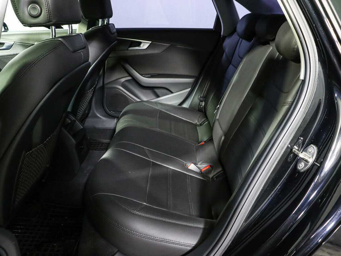 Б/У Ауди А4 2016 года. Фото: #7