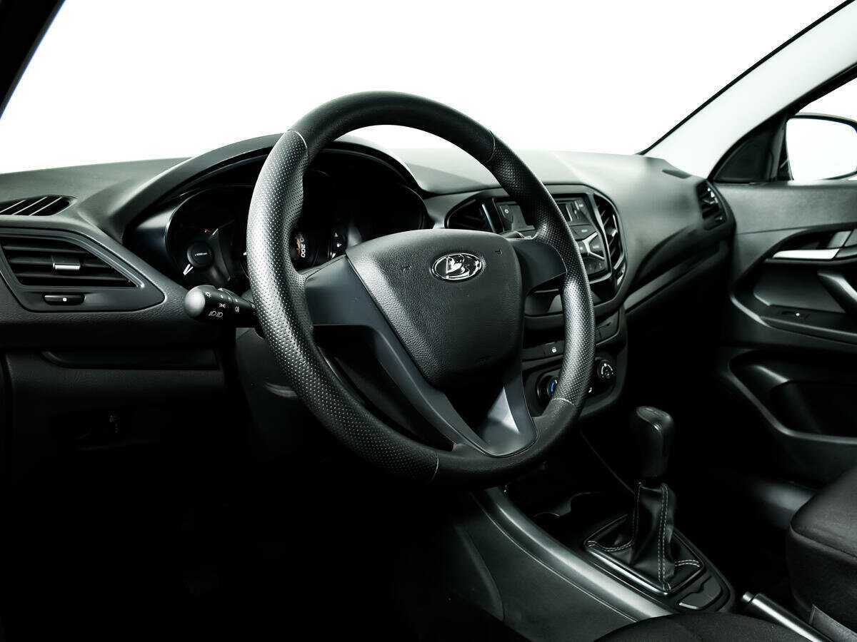 Б/У Лада (ВАЗ) Веста 2021 года. Фото: #12