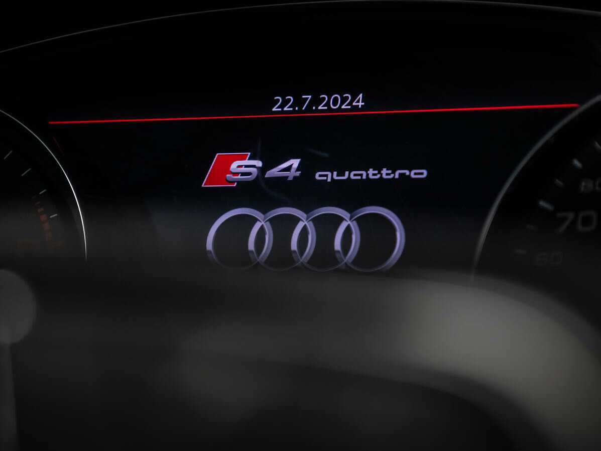 Б/У Ауди А4 2019 года. Фото: #15