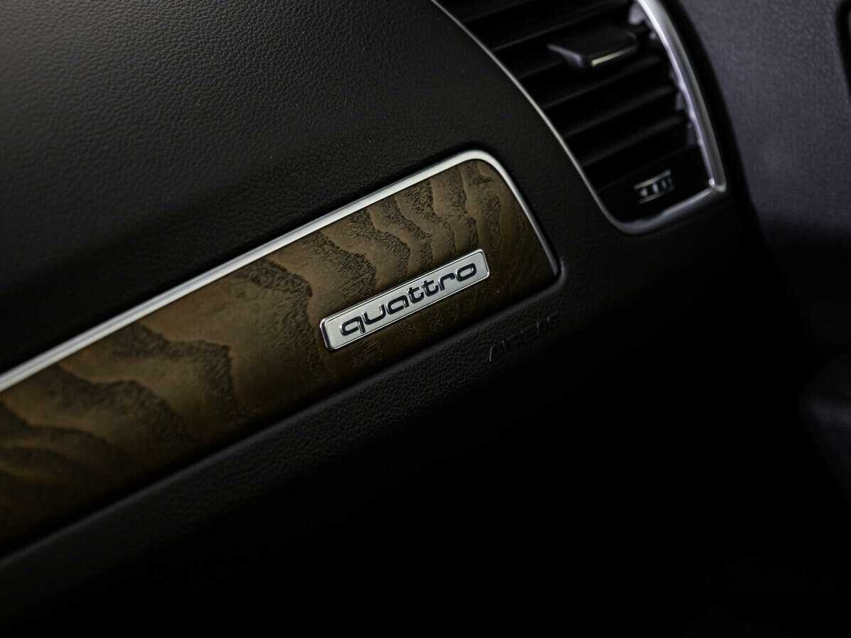 Б/У Ауди К5 2012 года. Фото: #12