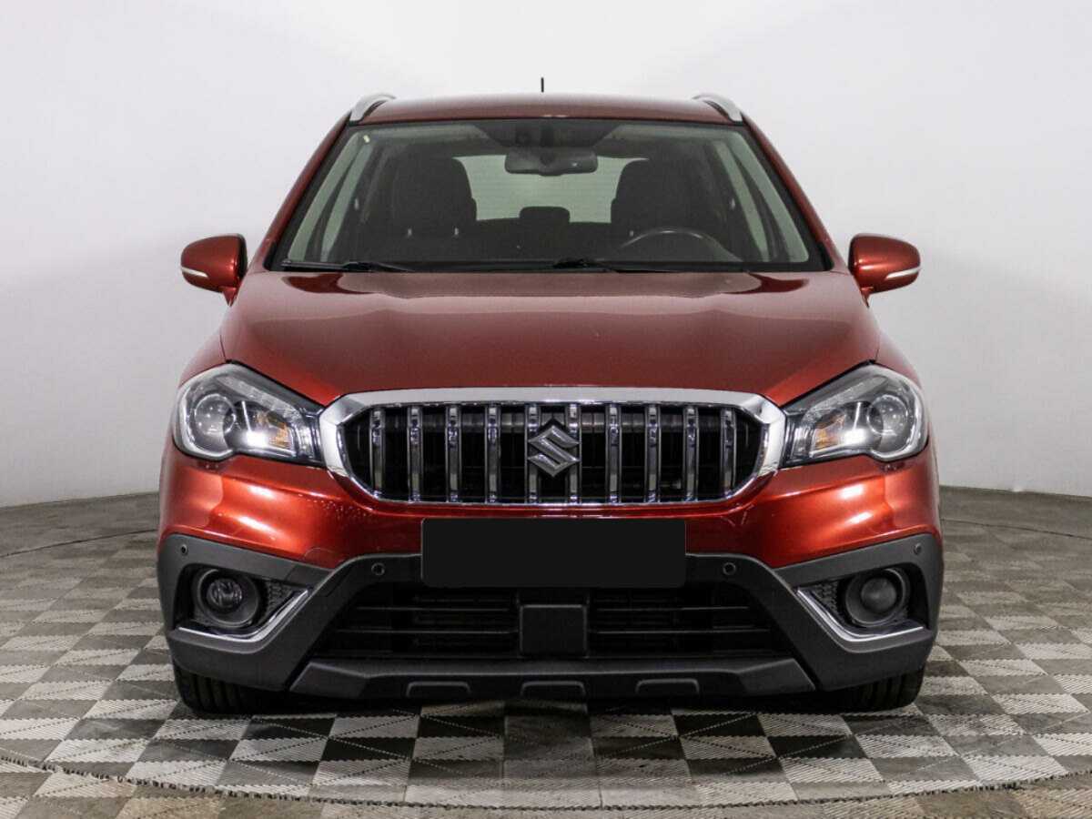 Б/У Сузуки С-Икс4 2021 года. Фото: #1