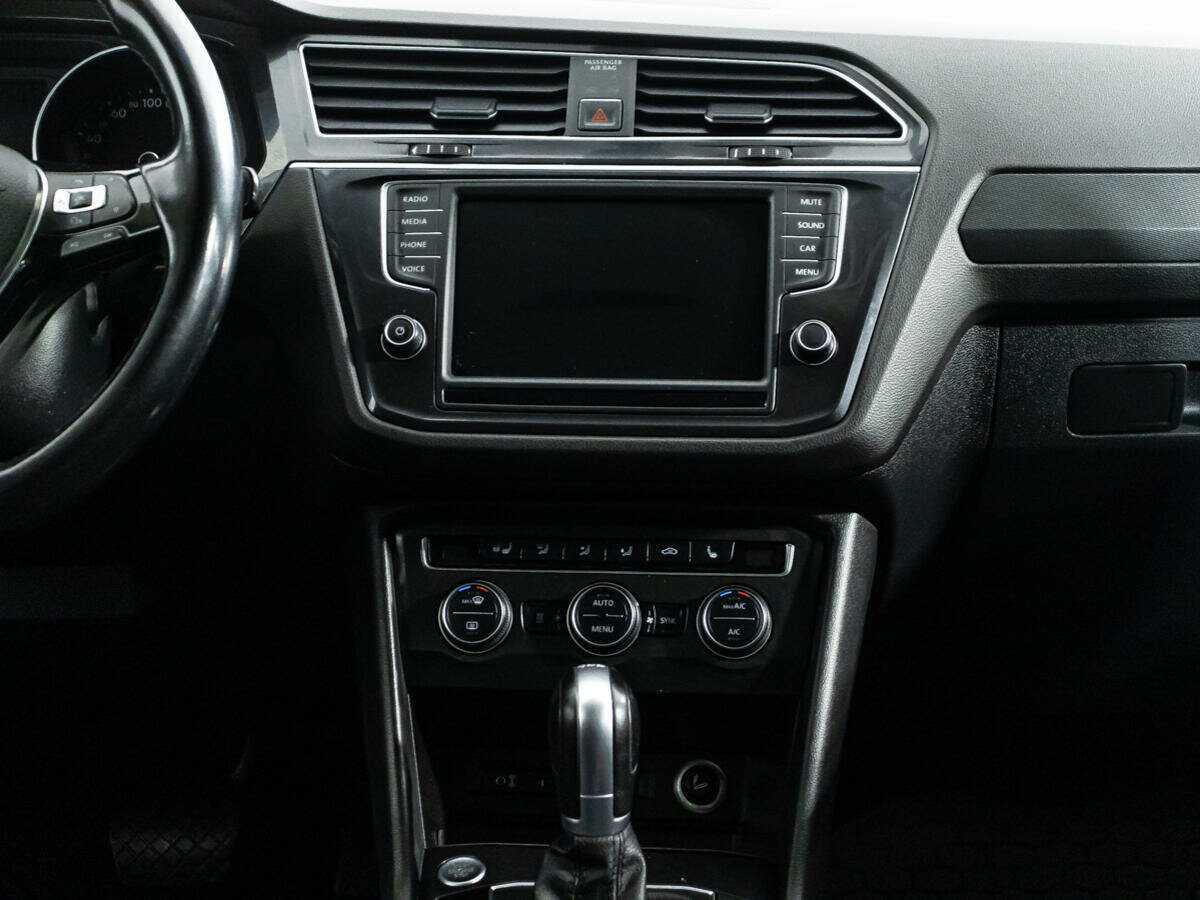 Б/У Фольксваген Тигуан 2017 года. Фото: #12