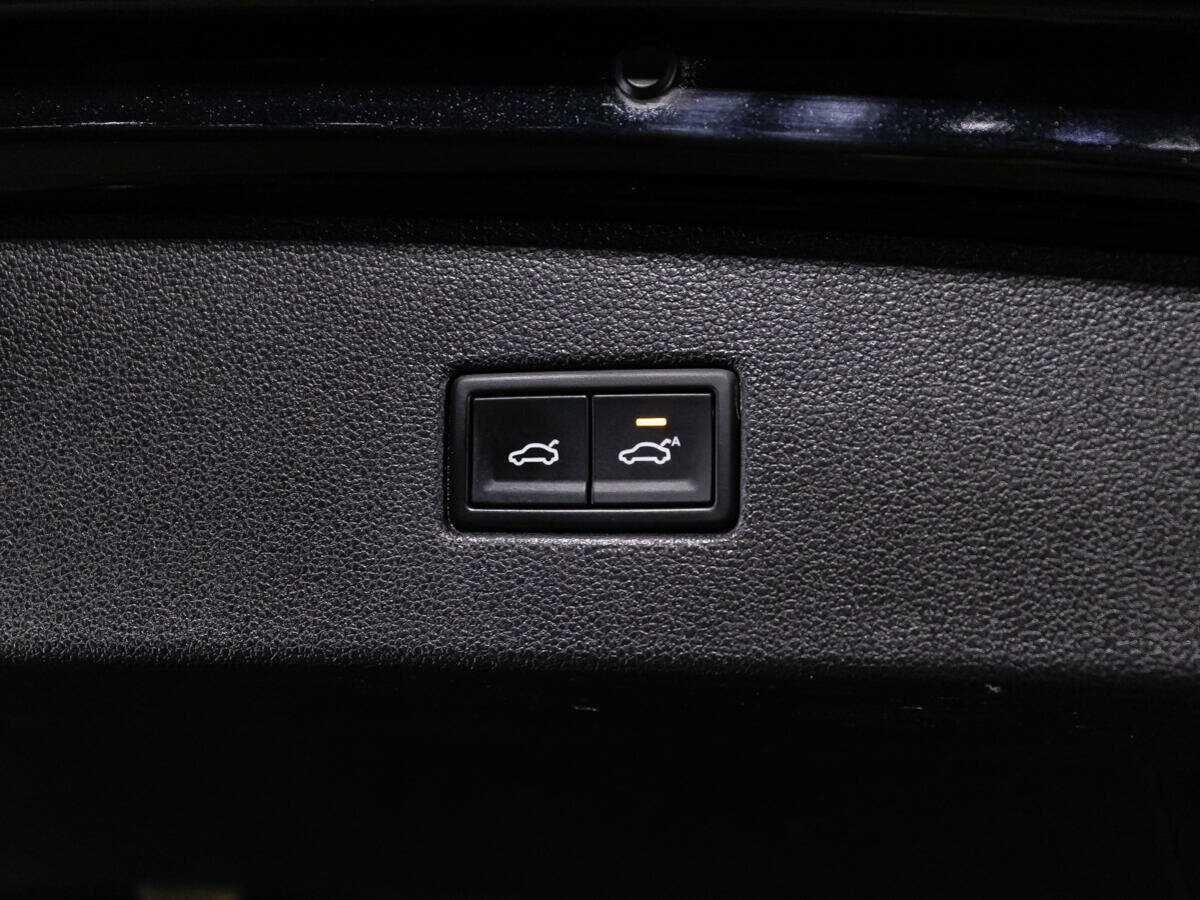 Б/У Фольксваген Тигуан 2017 года. Фото: #14