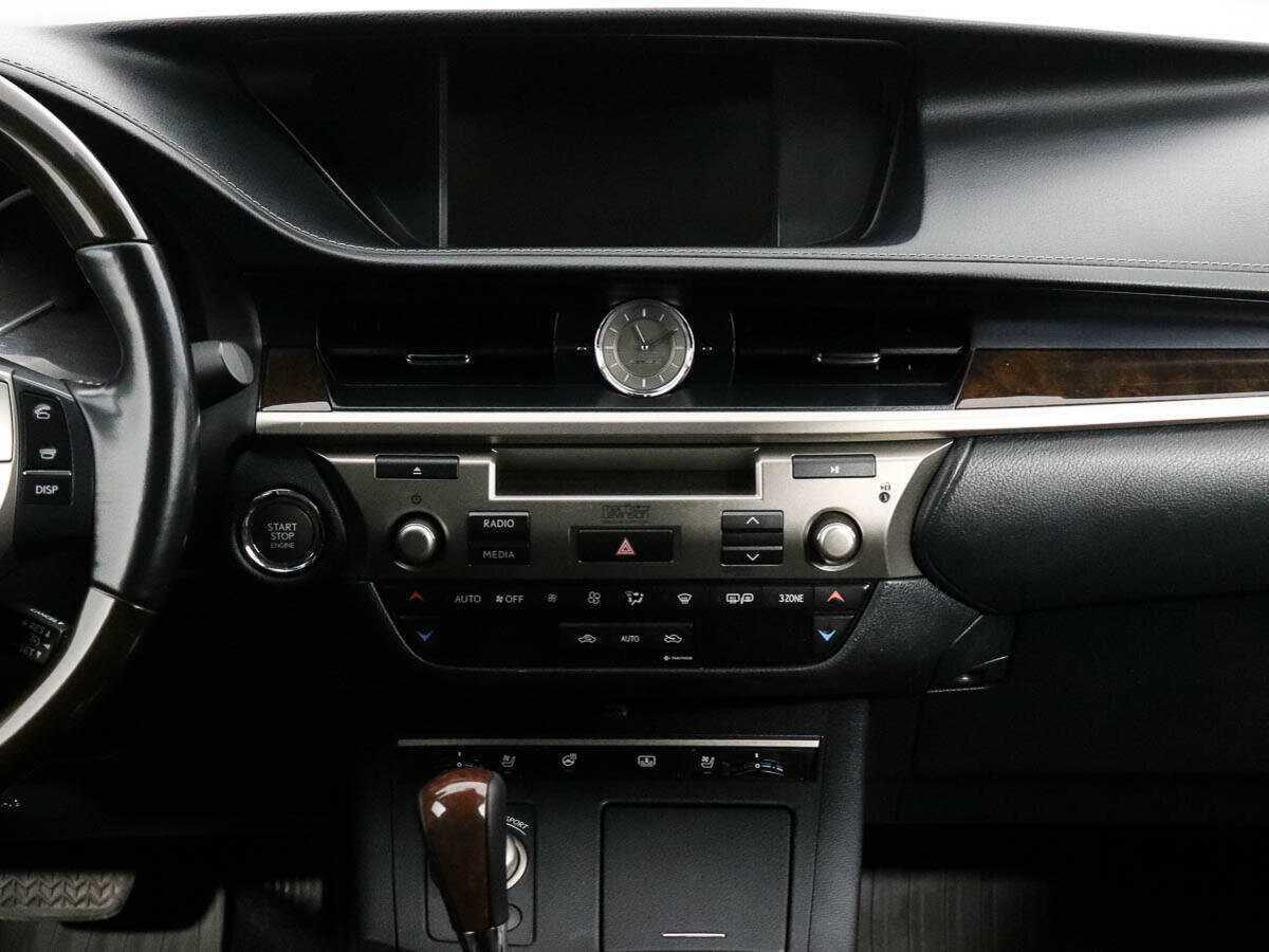 Б/У Лексус ЕС 2014 года. Фото: #16