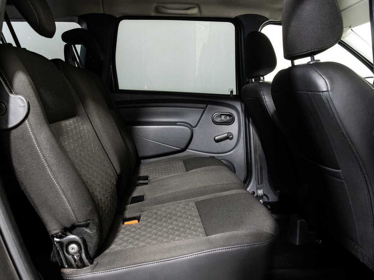 Б/У Лада (ВАЗ) Ларгус 2021 года. Фото: #9