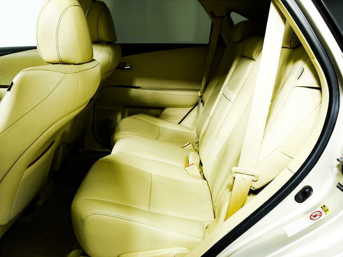 Б/У Лексус Р-Икс 2012 года. Фото: #11