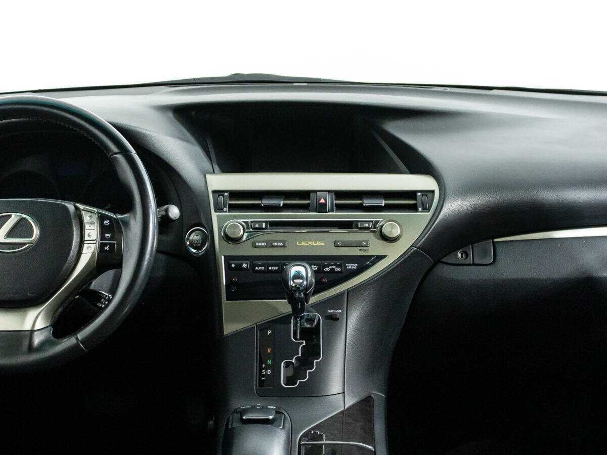 Б/У Лексус Р-Икс 2012 года. Фото: #12