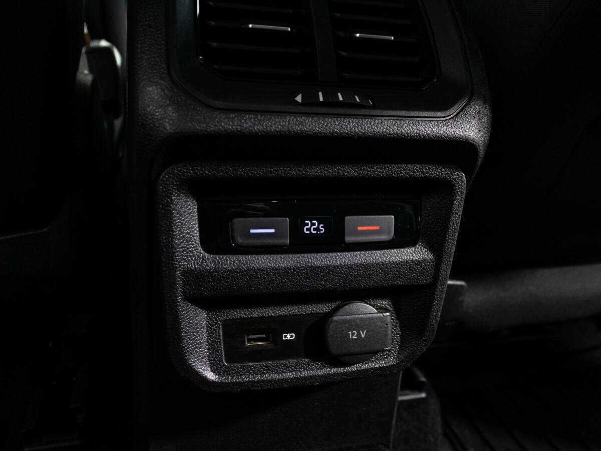 Б/У Фольксваген Тигуан 2019 года. Фото: #20