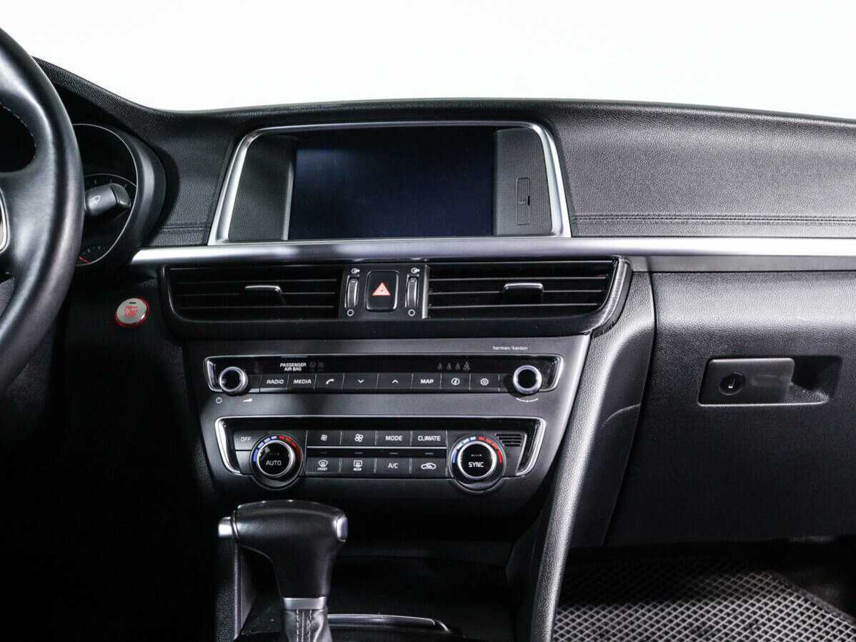 Б/У Киа Оптима 2018 года. Фото: #9