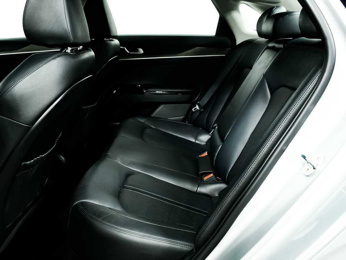 Б/У Киа К5 2021 года. Фото: #11