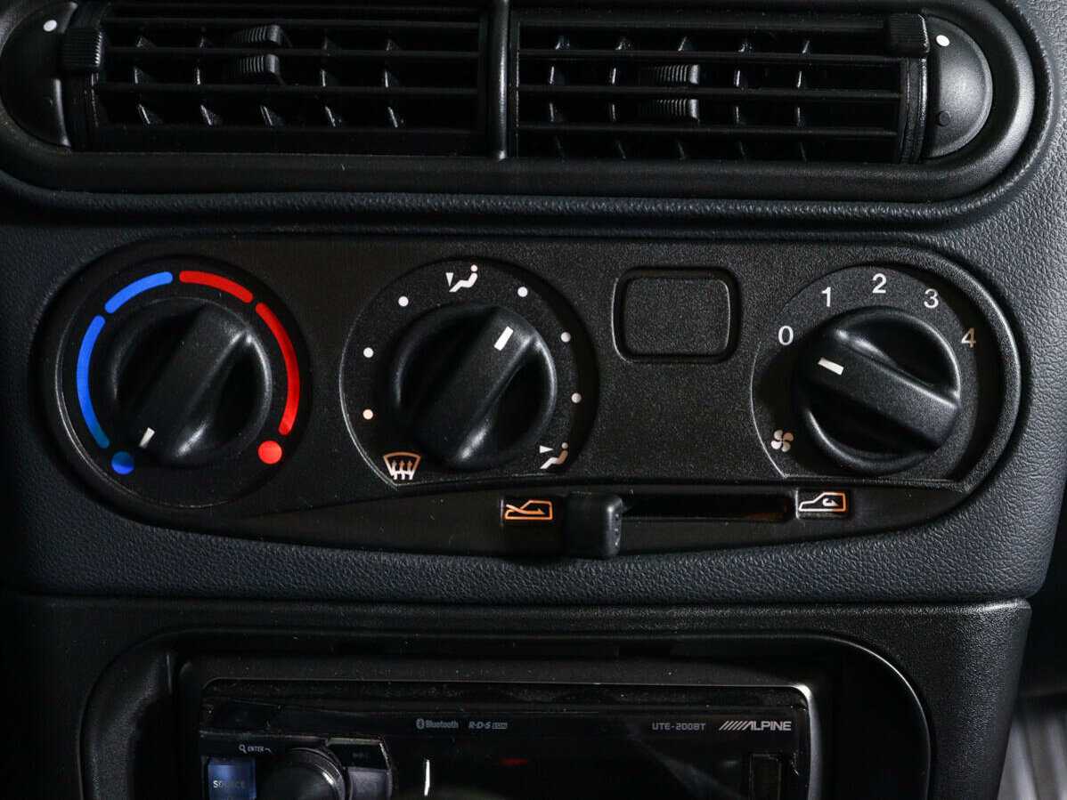 Б/У Лада (ВАЗ) Нива 2023 года. Фото: #15