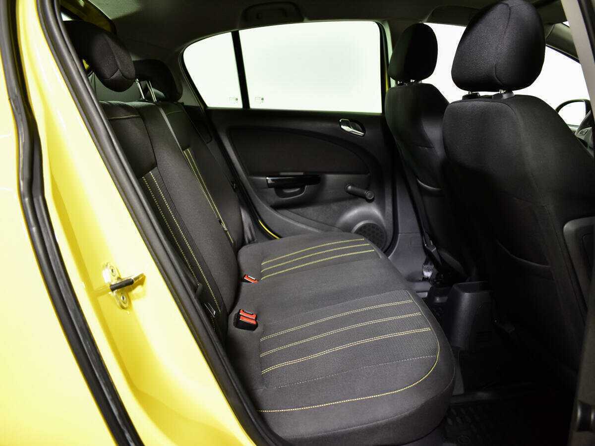 Б/У Опель Корса 2014 года. Фото: #9