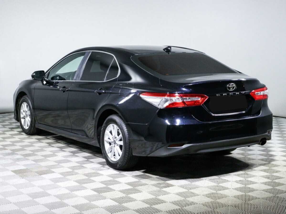 Б/У Тойота Камри 2019 года. Фото: #6