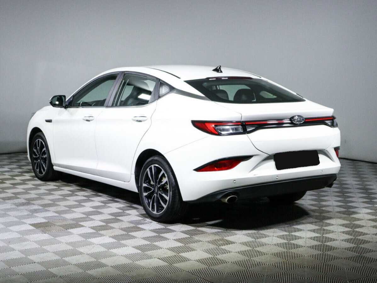 Б/У Джак Джи7 2023 года. Фото: #5