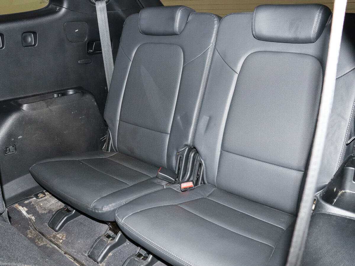 Б/У Хендай Санта Фе 2015 года. Фото: #6